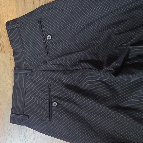 VANHEUSEN Boys' Black Pinstripe Flat Front Polyester Rayon Dress Pants - 16 Slim - Picture 7 of 16